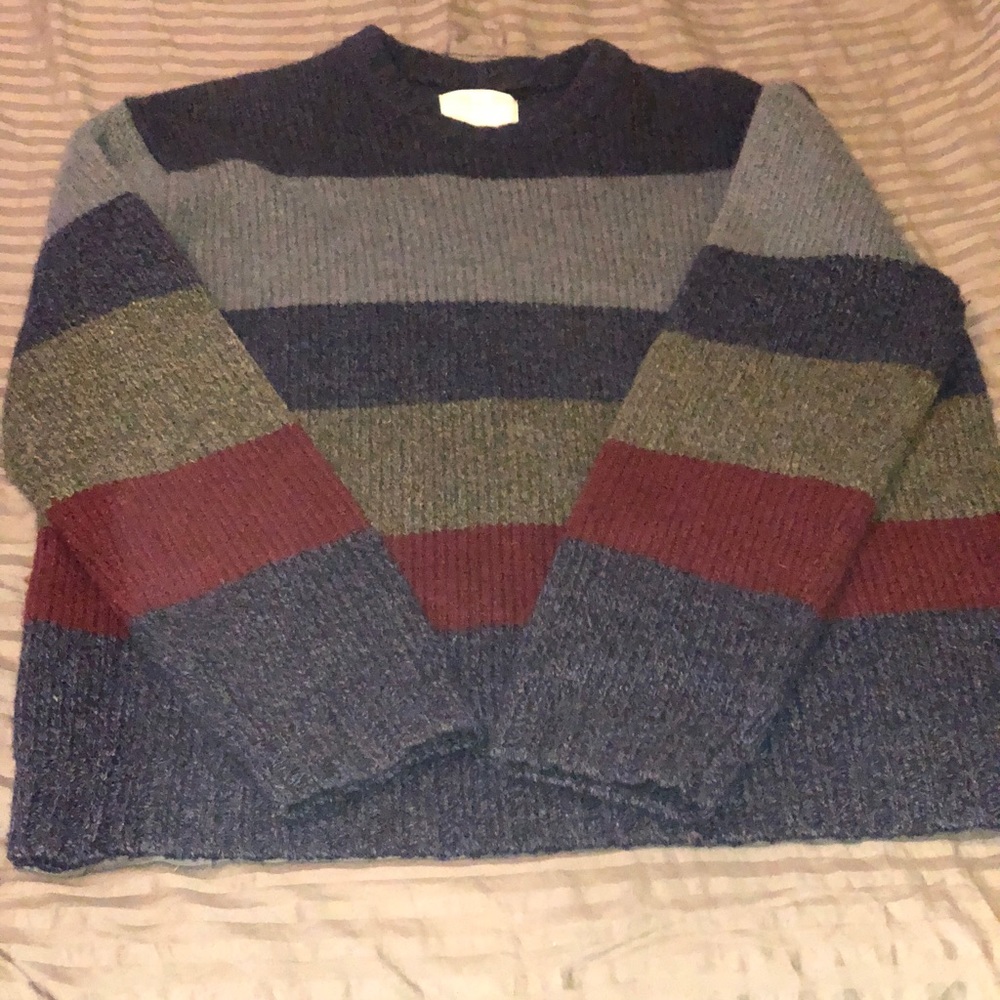 American Eagle Sweater Size S